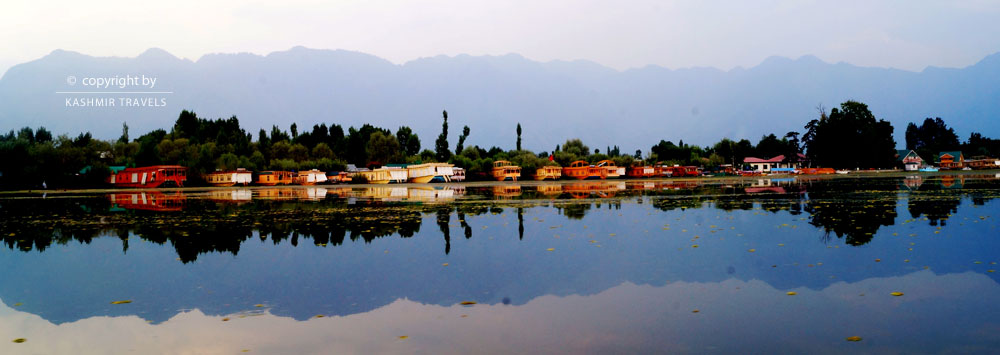 Houseboats in Dal Lake